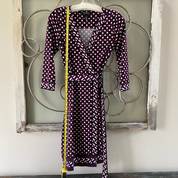 WHBM Wrap Dress, Sz 0. Perfect condition. - Picture 3 of 5